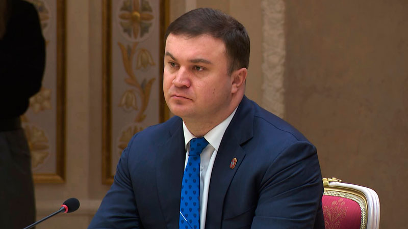 Президент и губернатор Омской области обсудили вопросы импортозамещения