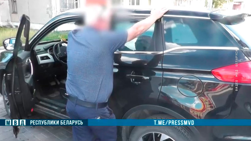 ГУБОПиК за взятки задержал директора витебского предприятия