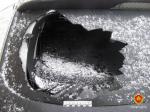 В Минске дворник контейнером повредил автомобиль, мешавший вывозу мусора