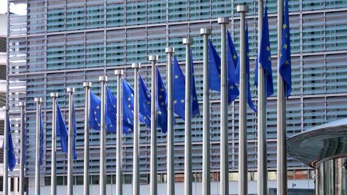 В Брюсселе ведутся разговоры о смене курса в отношении Минска