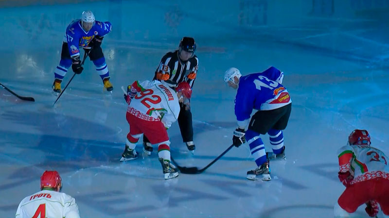 Команда Президента встретилась со сборной Минской области в Республиканской хоккейной лиге