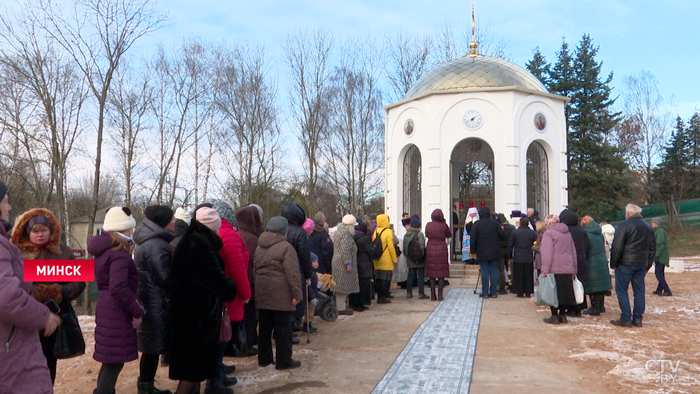 Новую часовню с колокольней торжественно открыли в Заводском районе Минска-1