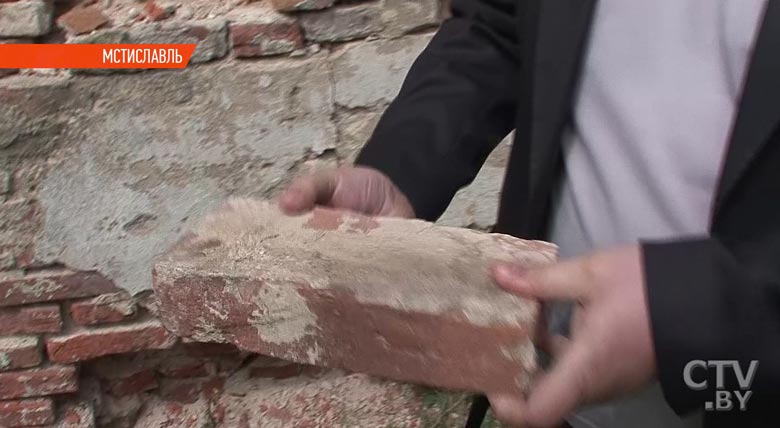 В Мстиславле начали спасать иезуитский костел XVIII века. Репортаж СТВ-9