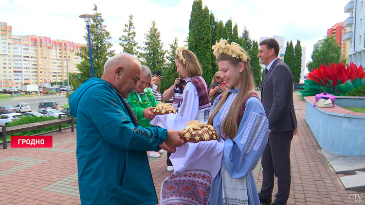 Сладости с символикой и подарки – вот как встретили участников II Игр стран СНГ в регионах Беларуси-7