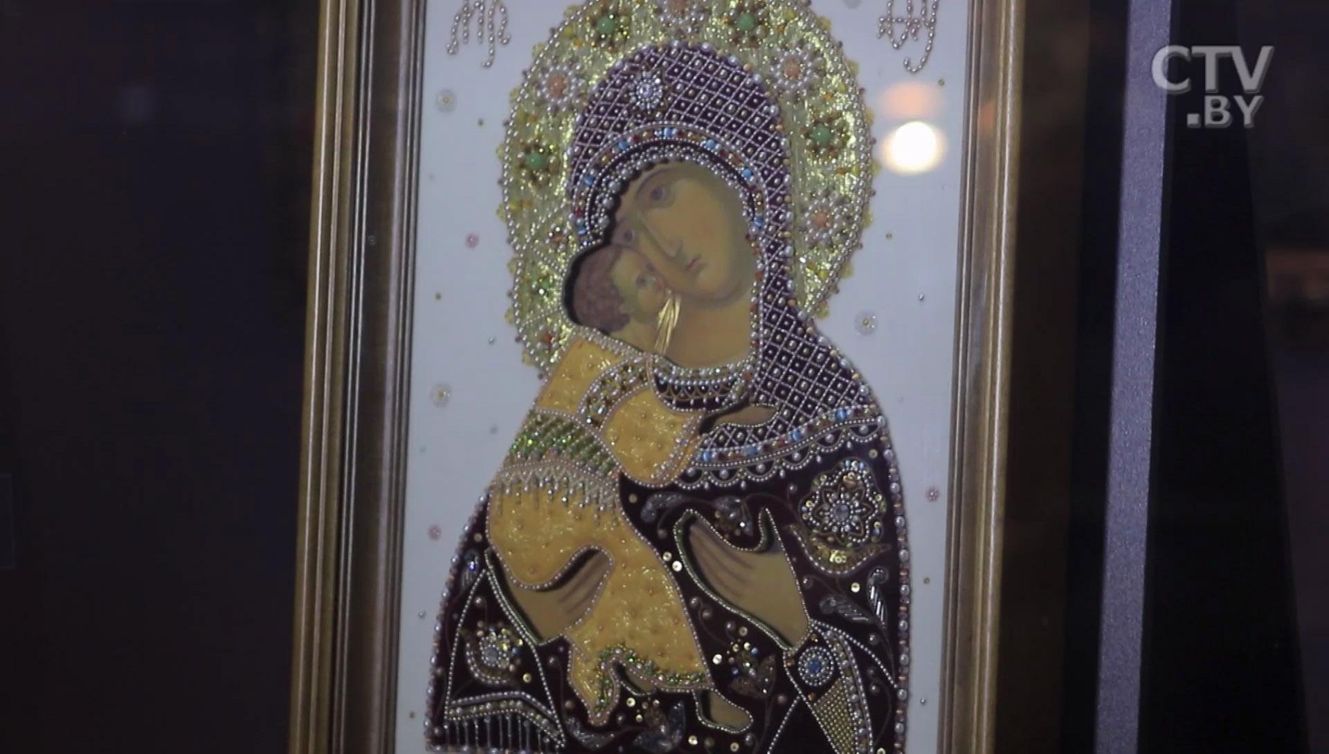 Святые с ушами и «Иисус с орудиями пыток»: необычные белорусские иконы-0 Святые с ушами и «Иисус с орудиями пыток»: необычные белорусские иконы-0