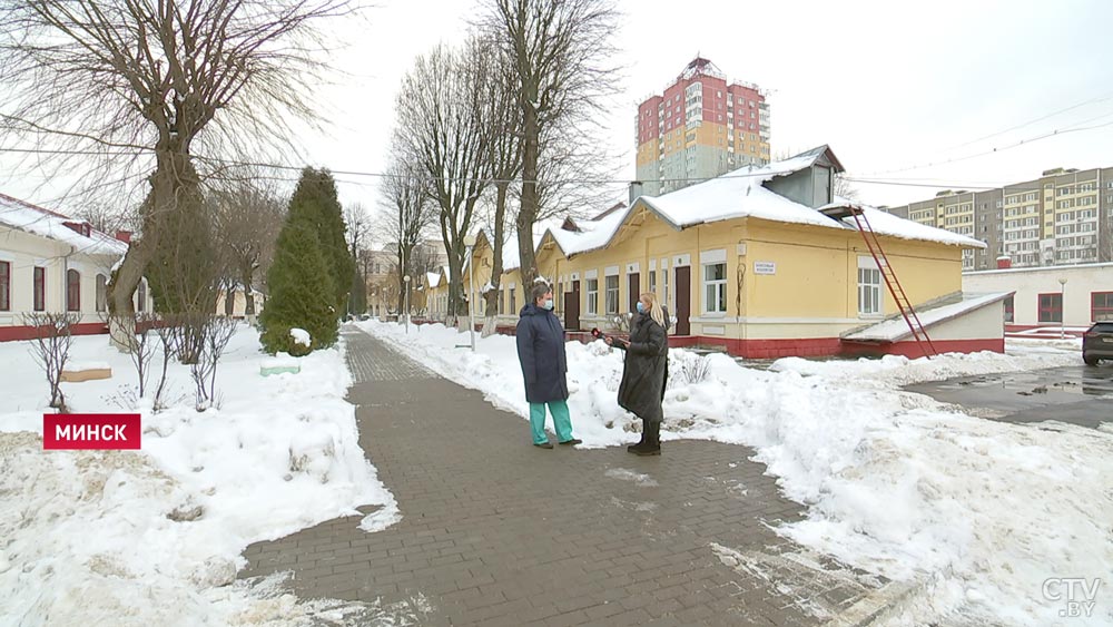 Замглавврача инфекционной больницы Минска: «Вторая волна была более продолжительная, более тяжёлая. Пик мы уже прошли»-7