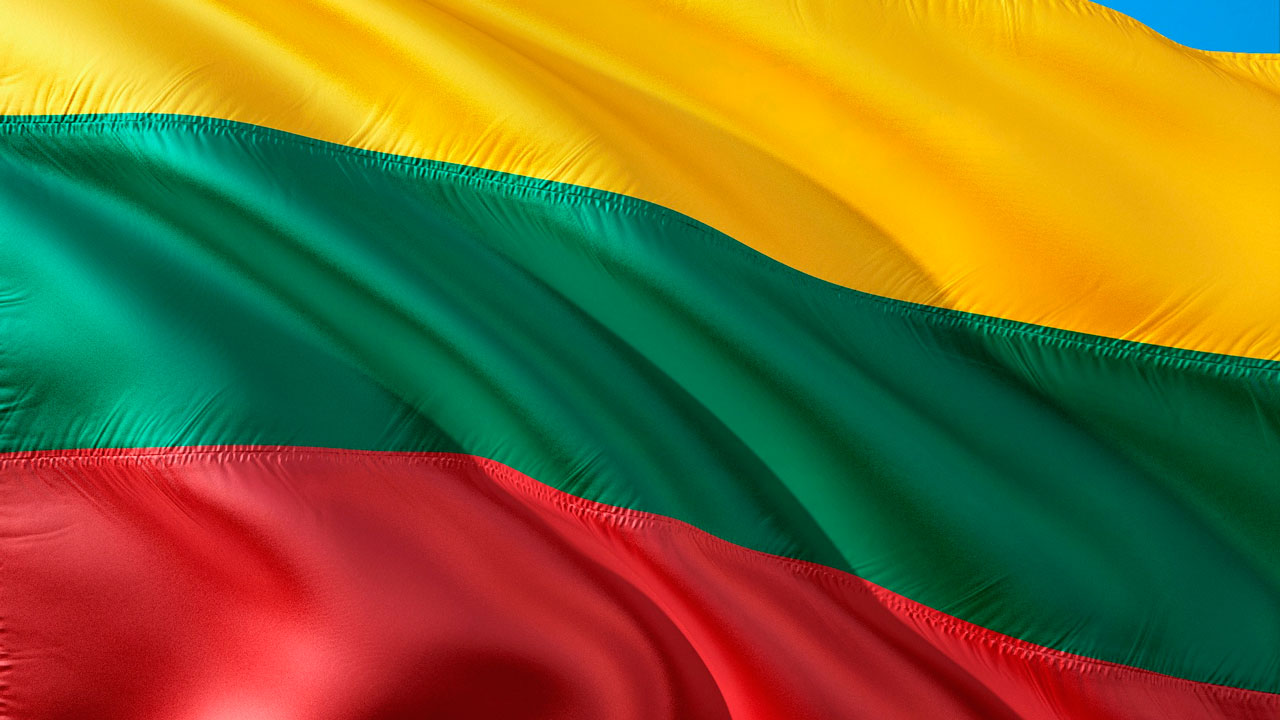 Премьер Литвы Гинтаутас Палуцкас уходит в отставку-0
