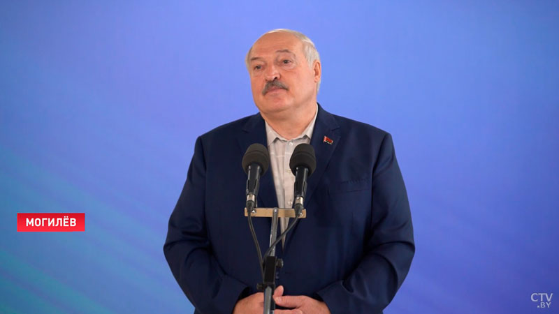 «Без этого сегодня нельзя». К 2025 году на периферии будет широкополосный интернет. Президент пообещал-4