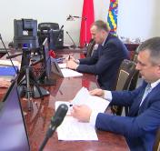 От строительства детсада до ремонта дороги: какие вопросы задали граждане на приёме у Анатолия Исаченко в Миноблисполкоме
