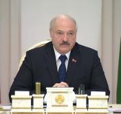 Рассказал о действиях Польши и разговоре с Ангелой Меркель. Итоги совещания Президента Беларуси