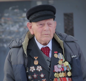 «Чтобы вы жили во благо нашей Родины!» Ветерану ВОВ Ивану Назаренко исполнилось 100 лет