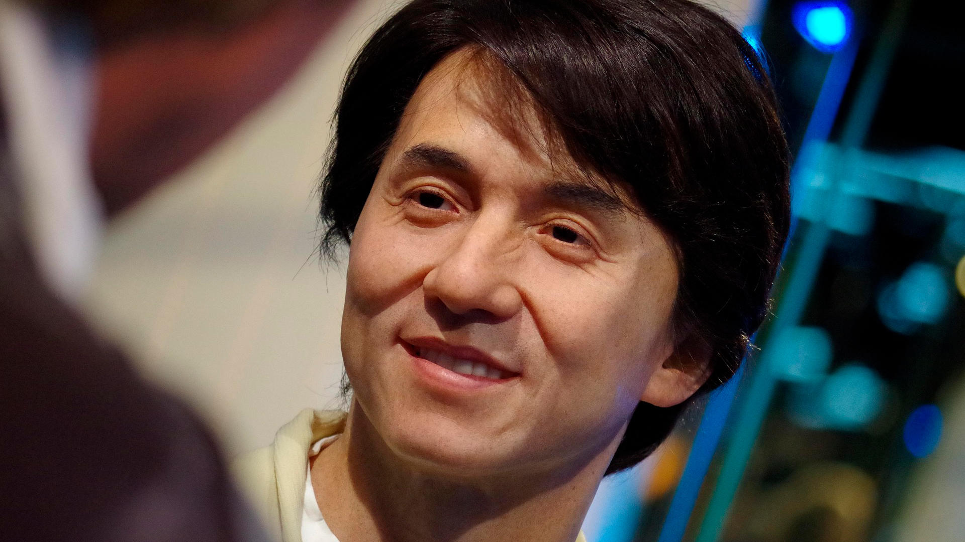 Джеки Чан получил почётный чёрный пояс по карате