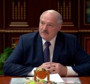 Александр Лукашенко о Польше: там давно революция зрела, я им говорил: не лезьте в чужой огород, разберитесь у себя