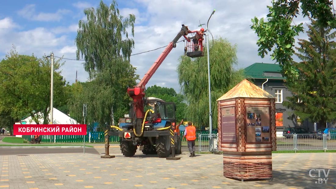 «Нам надо сделать так, чтобы было «ах». Вот как изменился агрогородок Дивин к областным «Дожинкам»-10