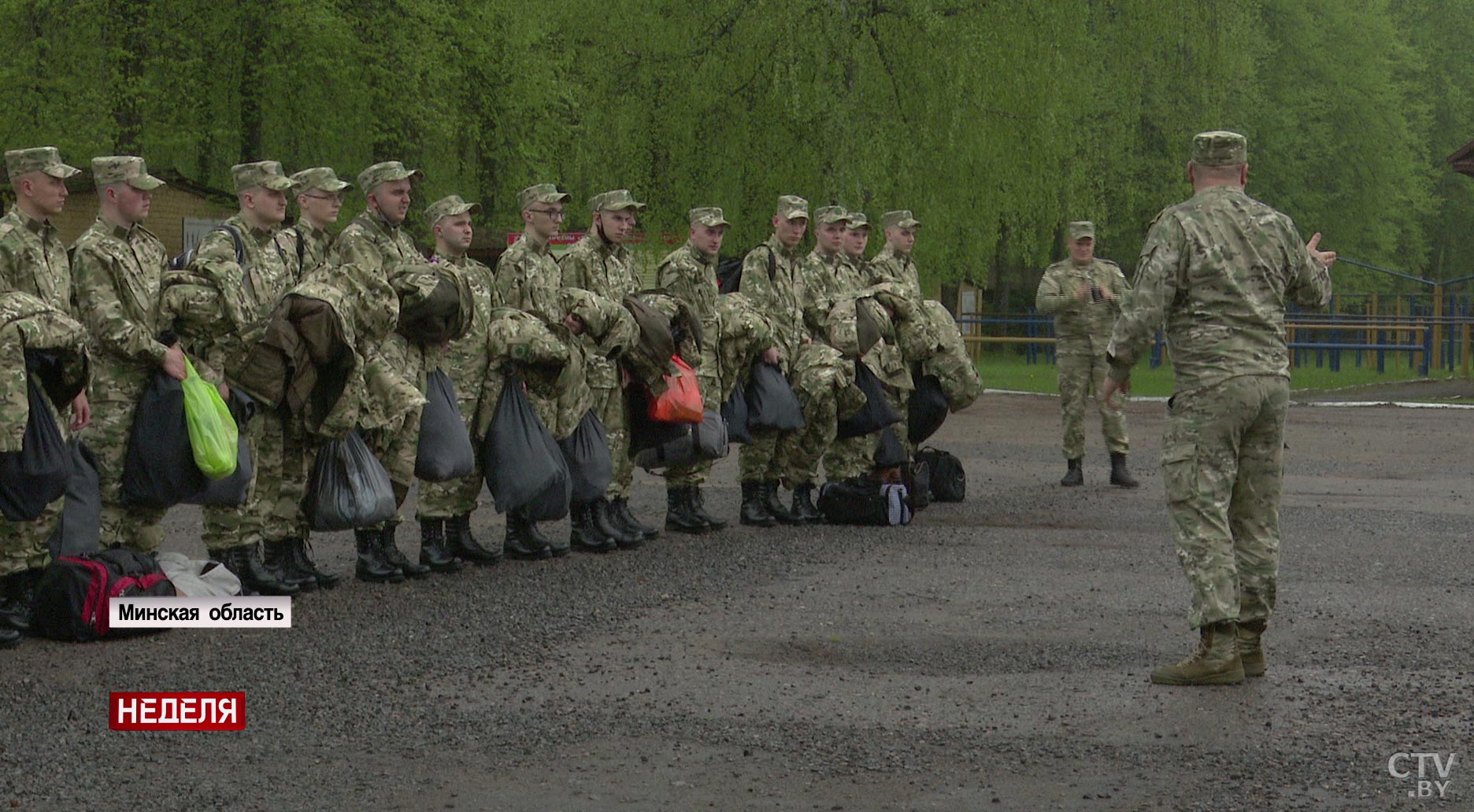 Самый высокий был 2,20 с 51-м размером ноги. Как подбирают форму для призывников?-25