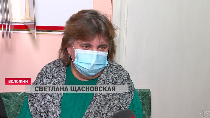 «Осматриваем людей, потом на ФАПе же и прививаем». Как вакцинируют белорусов в сельской местности?-7