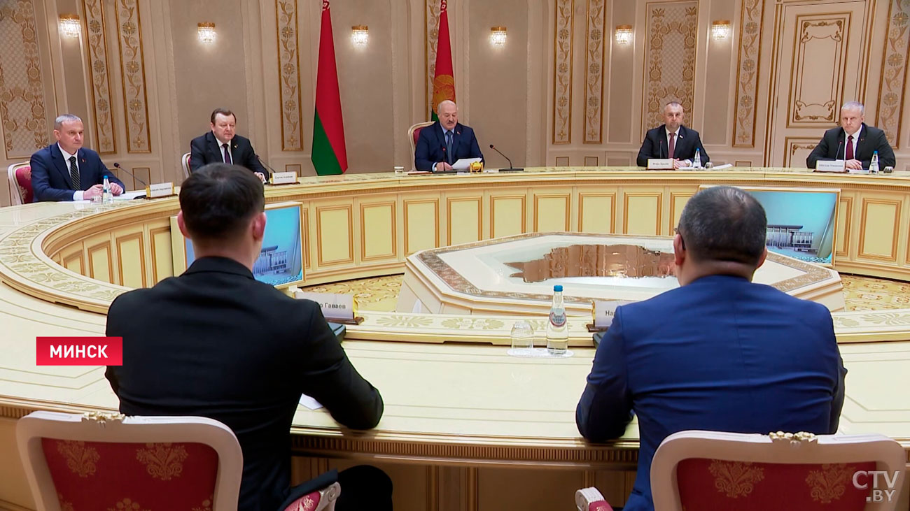 Что глава Калмыкии рассказал после встречи с Лукашенко, какие проекты готовы реализовывать? -4