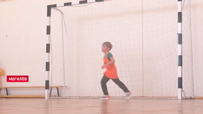 «Дома только телевизор». Чем занять ребёнка на осенних каникулах?-43