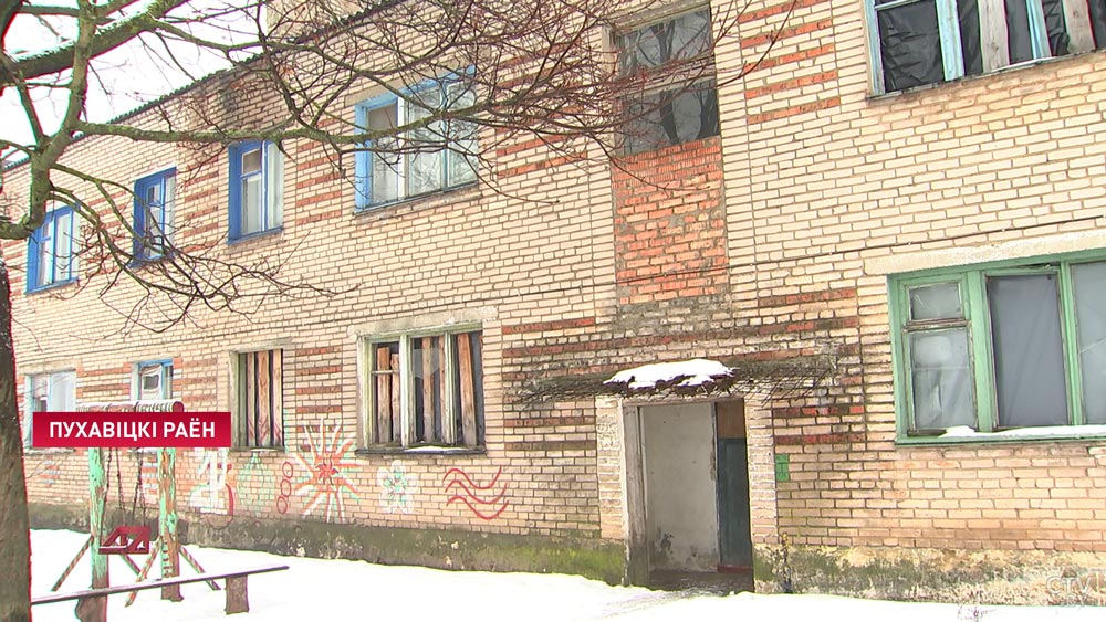Аварийный дом в Пуховичском районе ждёт капитального ремонта уже 30 лет-11