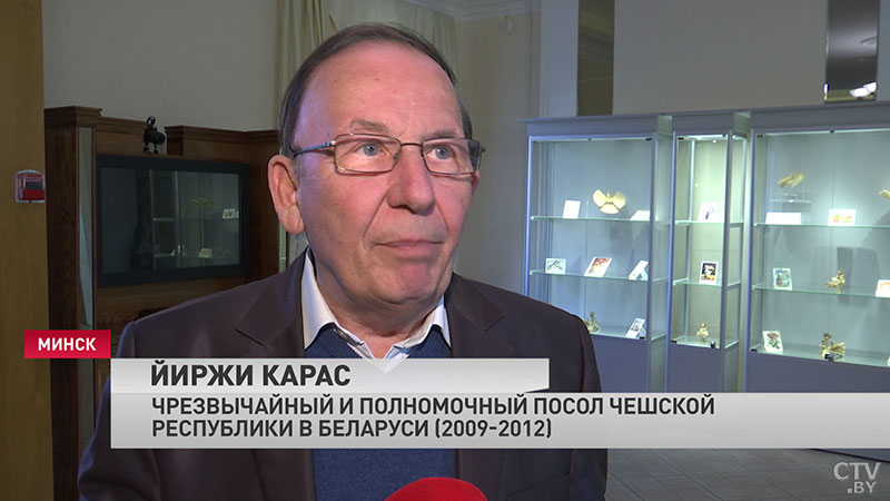 «Настаўнікам быў беларускі абшар». Неизвестные картины Бориса Аракчеева представили в Минске-9