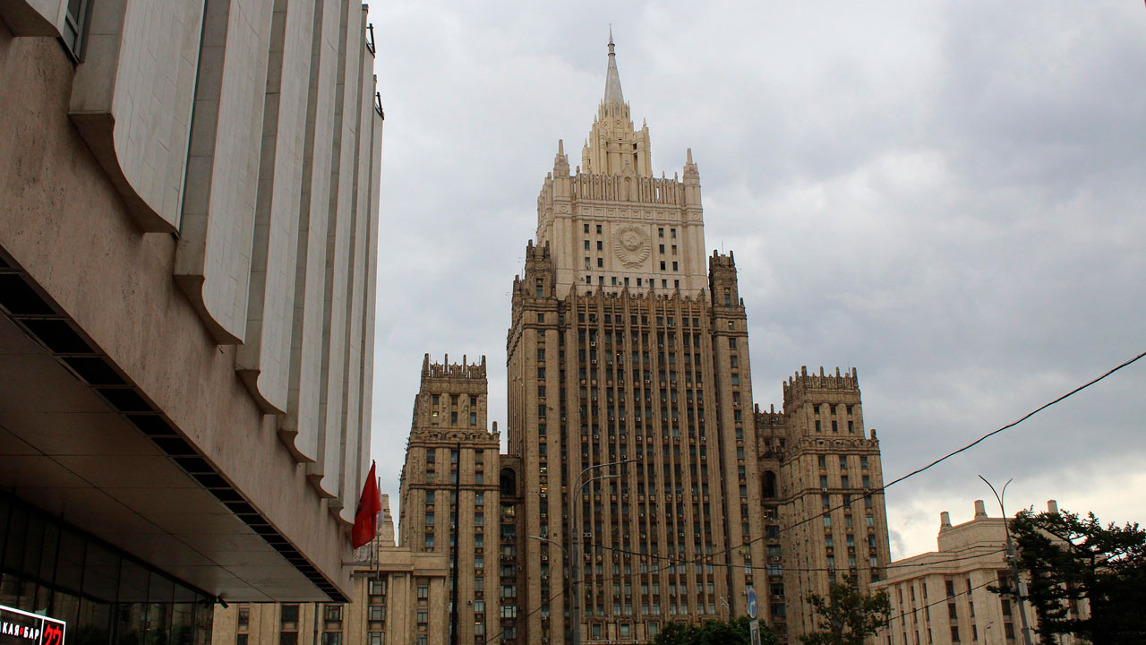 Временную поверенную в делах Британии вызвали в МИД РФ