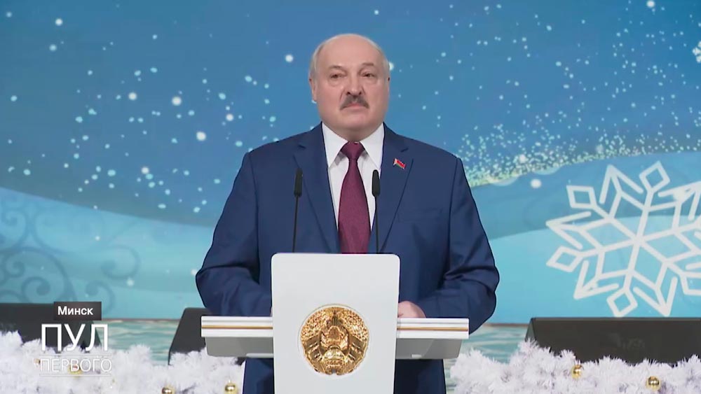 Лукашенко: «Из Казахстана, как керогазом, можно было подогреть и Россию, можно было снивелировать позор Афганистана»-10