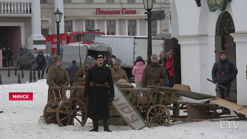 «Это глубокие переживания»: показываем кадры со съёмок фильма «Пока будет небо», посвящённого Янке Купале-4