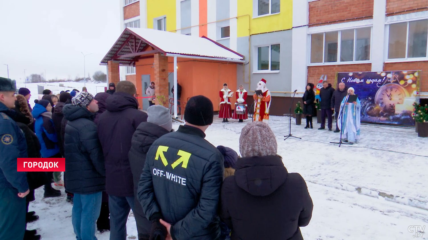 Большая детская и всё с отделкой. Посмотрите, какие квартиры получили 11 многодетных семьей в Городке-25
