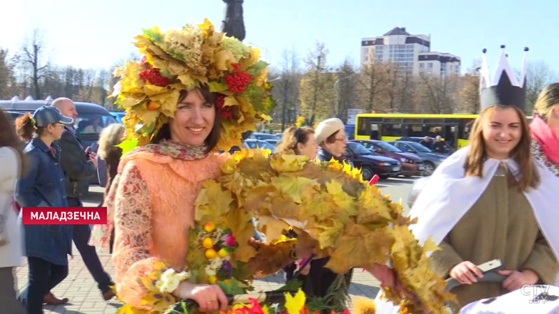 Коляска-комбайн, коляска-лукошко, коляска-капуста: в Молодечно праздновали День матери-3