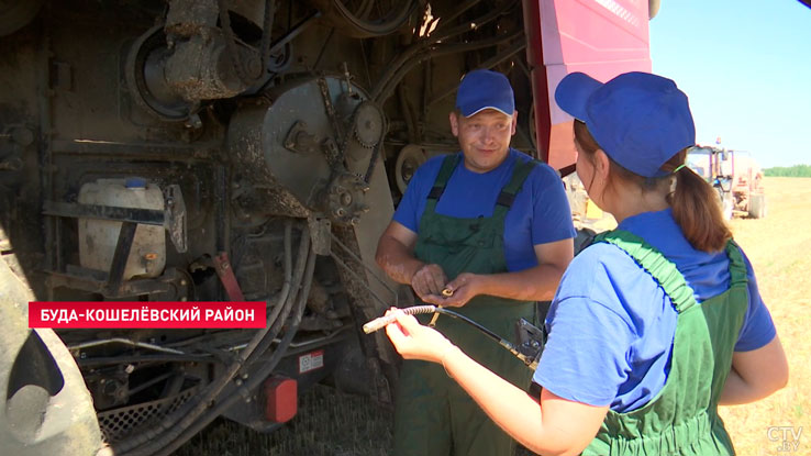 «Уже шестой раз тысячник». Комбайнеры-рекордсмены появились в Буда-Кошелевском районе-7