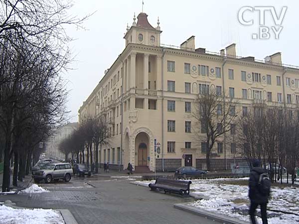 Улица Коммунистическая в Минске: лучший гастроном в городе, Эйфелева башня, съезд РСДРП, Осмоловка и квартира убийцы Джона Кеннеди