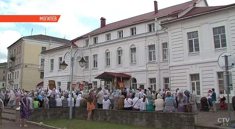 В Могилёве прошёл крестный ход в память о святителе Георгии Конисском-4