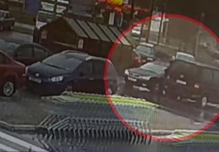 Сначала прокалывали колёса. Два иностранца воровали вещи из автомобилей в Минске
