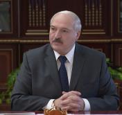 Александр Лукашенко: не надо людей загонять в квартиры, запирать, чтобы они, как в крематориях, там сидели