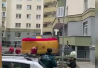 «Куб жизни» помог спасти 36-летнюю минчанку: женщина спрыгнула с 8 этажа