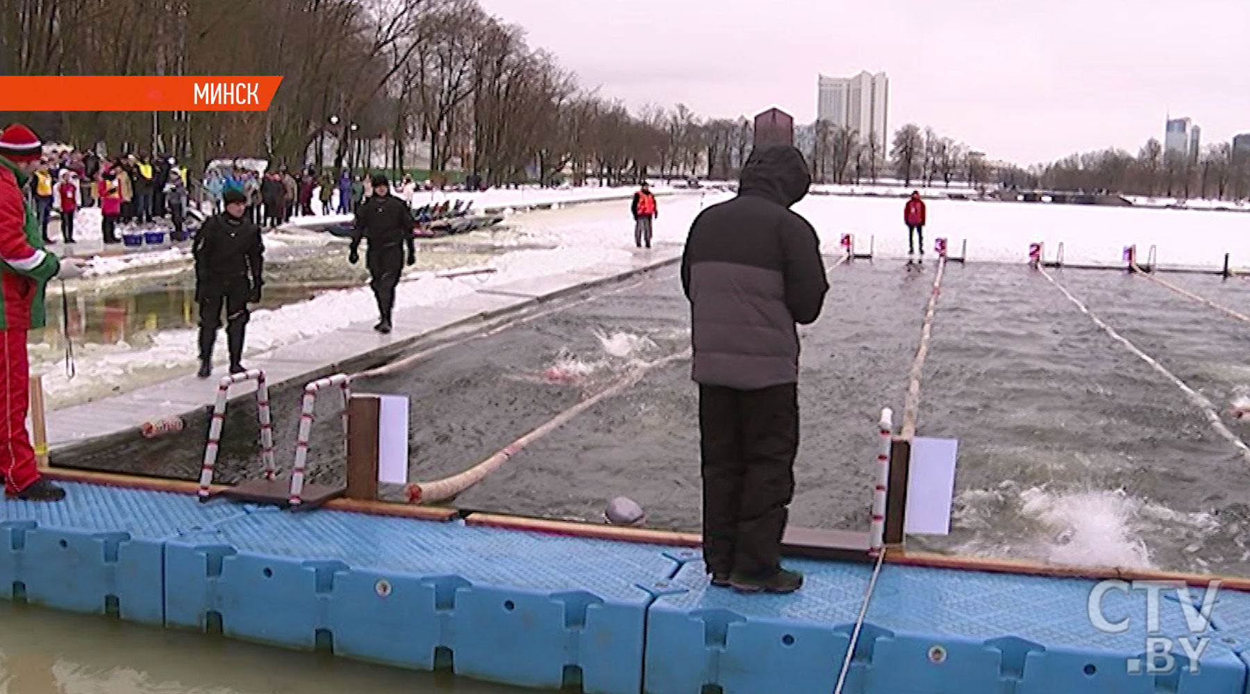 500 «моржей» из 18 стран. Этап Кубка мира по зимнему плаванию пройдёт на реке Свислочь в Минске-1