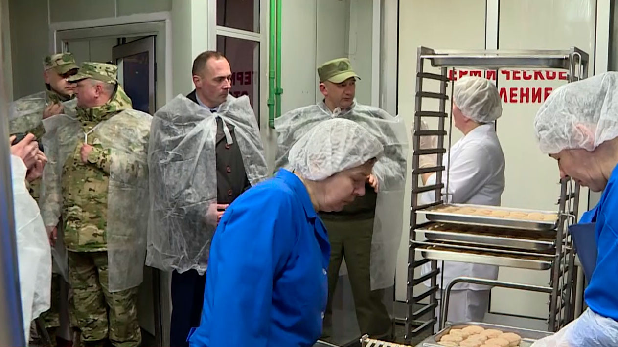 Не только исправительные работы, но и вклад в аграрный комплекс. Иван Кубраков посетил хозяйство «Хутор-Агро»