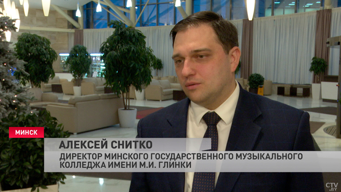 «Эти люди доносят людям правду». Владимир Кухарев наградил общественный актив столицы-7