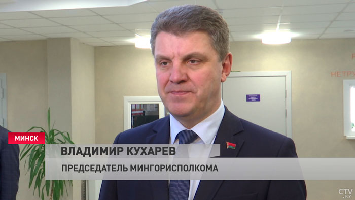 «Уже давно ожидали». Владимир Кухарев о новой детской поликлинике во Фрунзенском районе-7