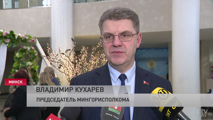 22 минчанки удостоены ордена Матери – награду вручил лично мэр столицы-7