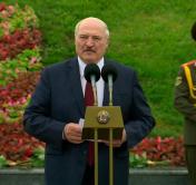 Александр Лукашенко на Кургане Славы: мы такие толерантные, допрыгались до того, что нас обидели