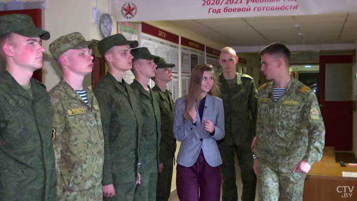 Здесь чисто и всегда порядок. Побывали в гостях у курсантов военного факультета БГУИР-10