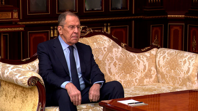 Лавров: Европа под диктовку американцев решила развалить Евразийский континент на два лагеря