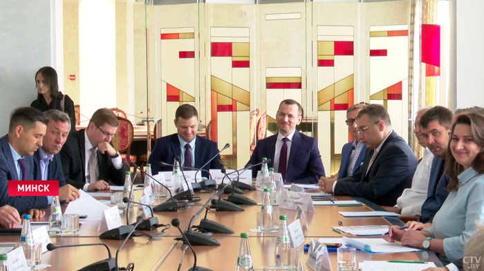 «Честный диалог». Предприниматели и руководство Мингорисполкома обсудили налоги и логистику-1