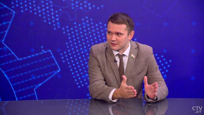 Андрей Лазуткин: «Эти новые лидеры, типа Зеленского, не знают, за что хвататься, они выросли совсем в другой системе»-13 Андрей Лазуткин: «Эти новые лидеры, типа Зеленского, не знают, за что хвататься, они выросли совсем в другой системе»-13
