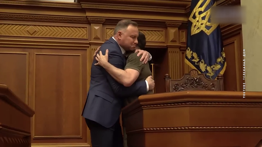 Лазуткин: план «Б» – ввод польских войск в Западную Украину. Общество двух стран готовят именно к этому-7 Лазуткин: план «Б» – ввод польских войск в Западную Украину. Общество двух стран готовят именно к этому-7