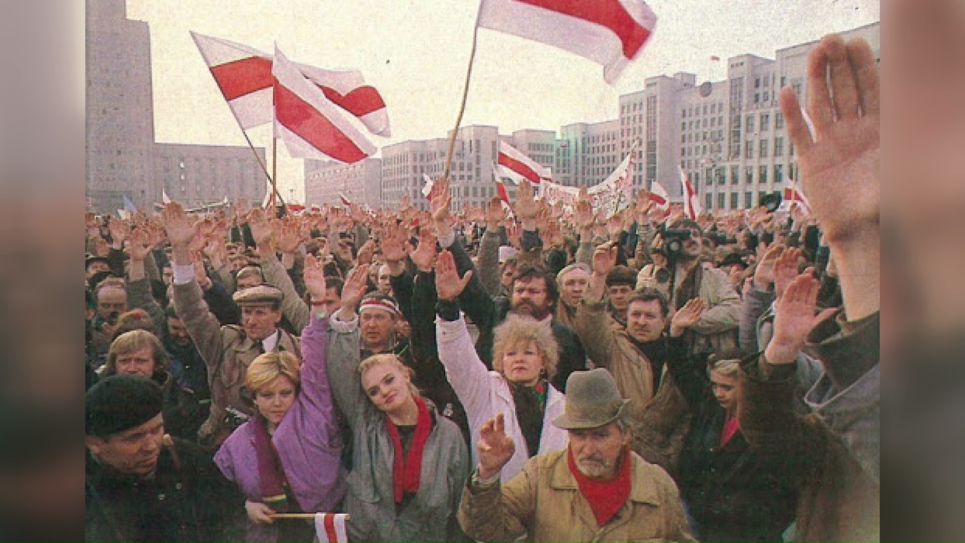 ​​​​​​​Андрей Лазуткин: «Многие возвращаются из эмиграции обратно в нашу диктатуру. Потому что только здесь они хоть кому-то нужны»-4