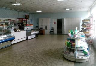 В Лельчицах мужчина с пистолетом и в маске пытался ограбить магазин