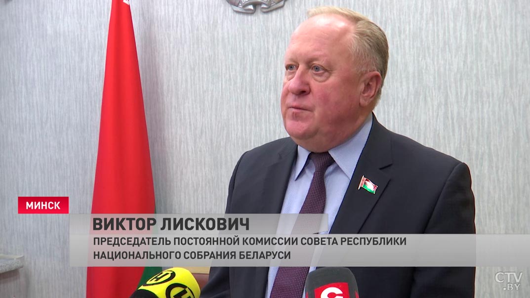 Лискович о приёмах граждан: «Очень многие высказывают слова поддержки и благодарят нашего Президента за мирное небо»-10 Лискович о приёмах граждан: «Очень многие высказывают слова поддержки и благодарят нашего Президента за мирное небо»-10