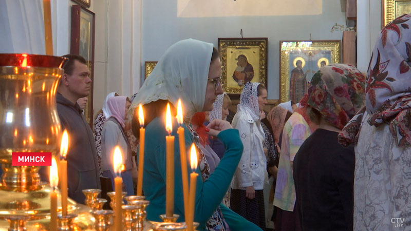 В День славянской письменности Свято-Духов кафедральный собор провёл божественную литургию-1